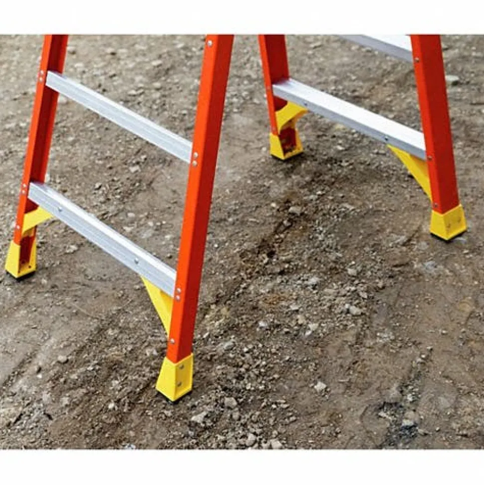 Werner 16ft. Reach Height Fiberglass Podium Ladder 10ft. Type IA PD6210